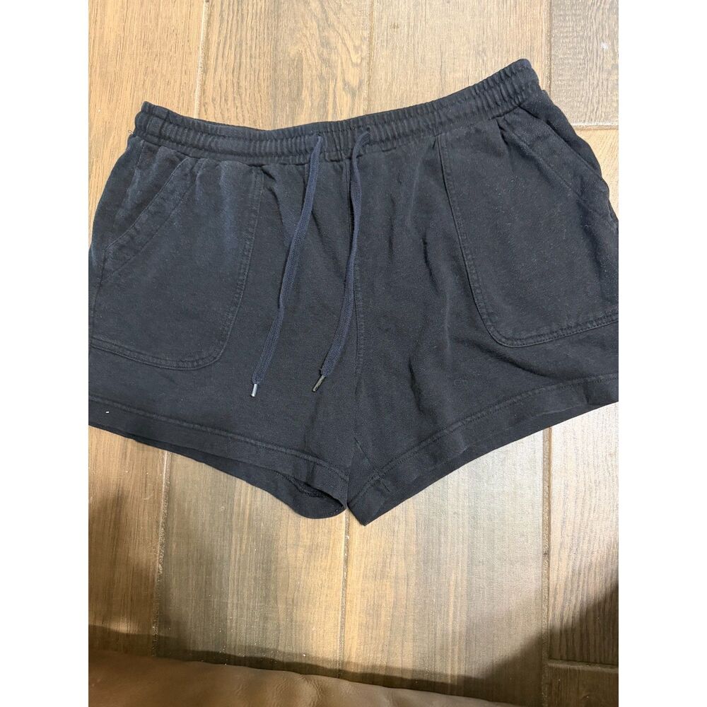 Time & Tru Shorts